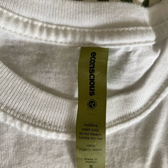 NWOT Alanis Morissette tee - Picture 3 of 3